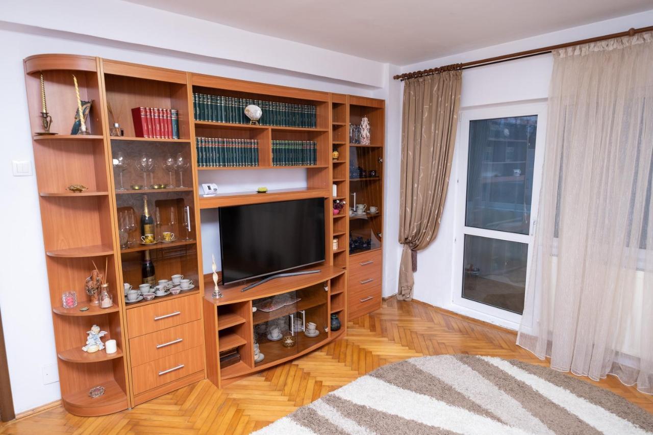 Stella'S Cozy Home Balotešti Exteriér fotografie