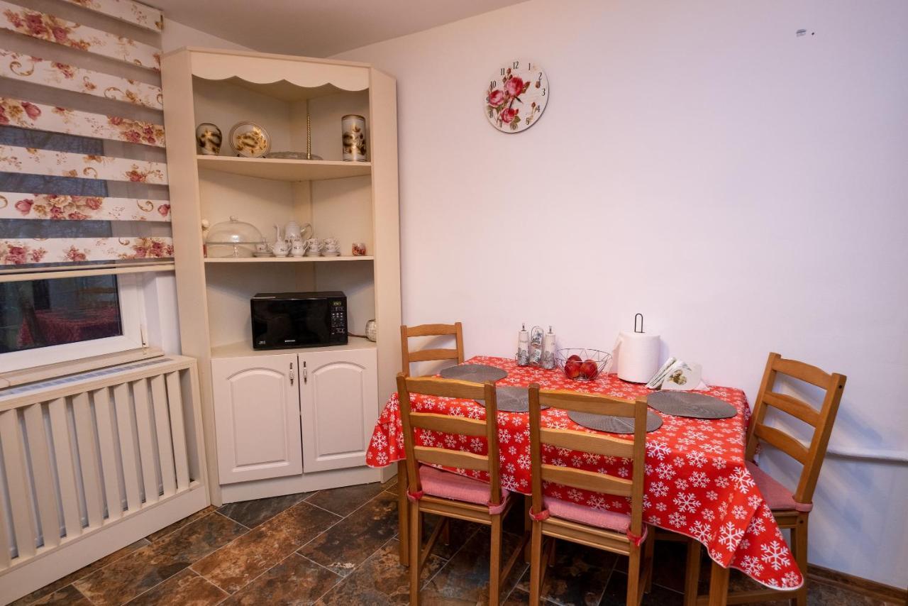 Stella'S Cozy Home Balotešti Exteriér fotografie